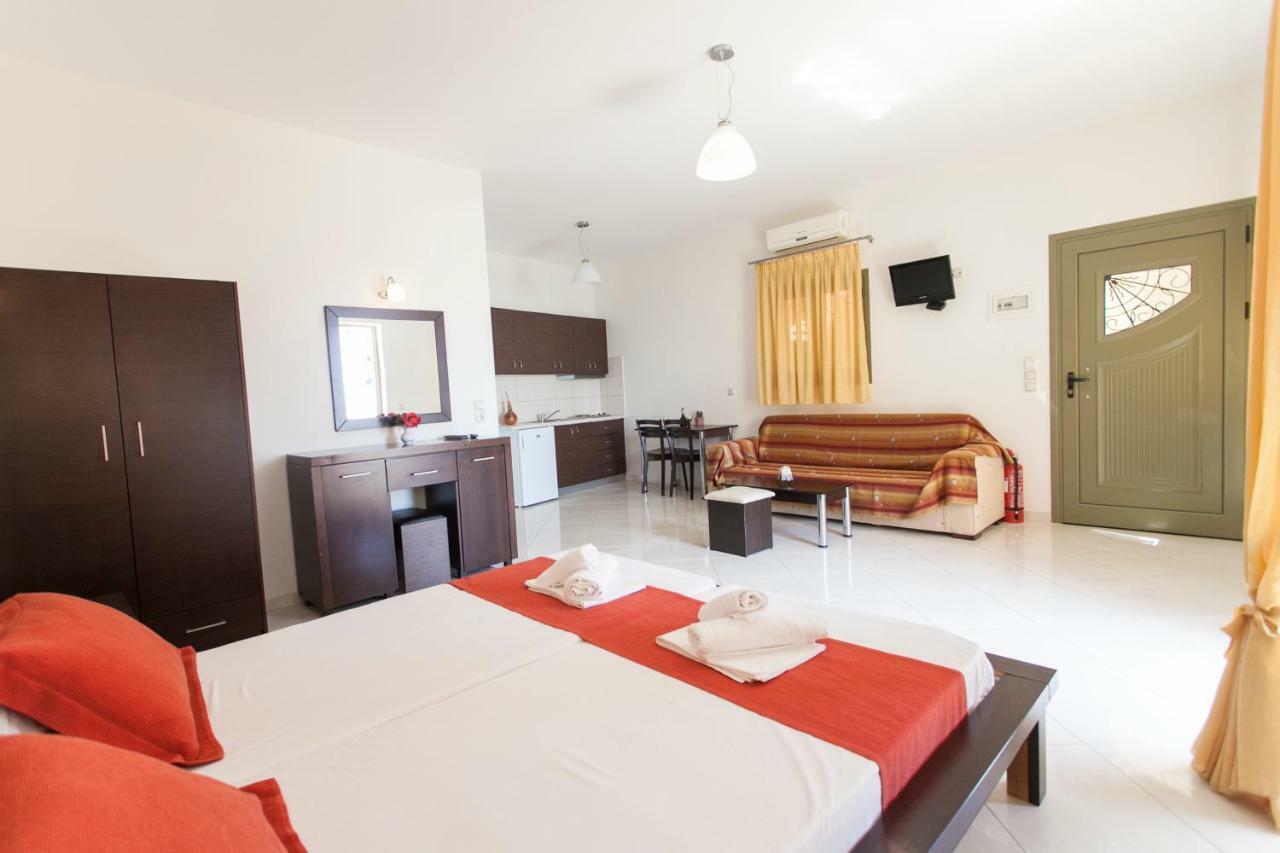 Siarbas Hotel Paralia Vrachou Exterior photo